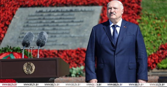 Лукашенко: для большинства белорусов День Независимости означает мир